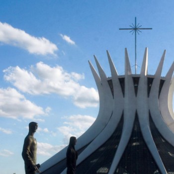 Dia da Padroeira do Brasil é comemorado com missas em Brasília