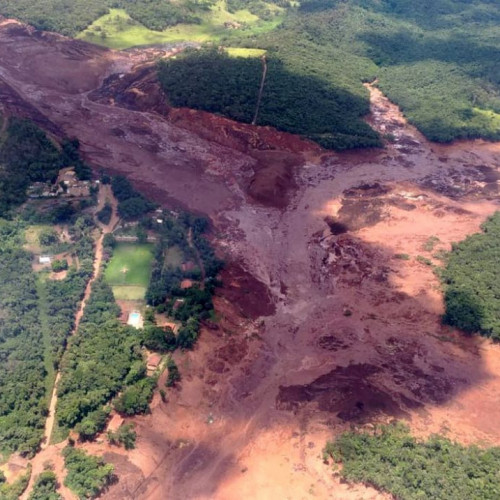Brumadinho: ao menos um parente de cada empregado morto fechou acordo