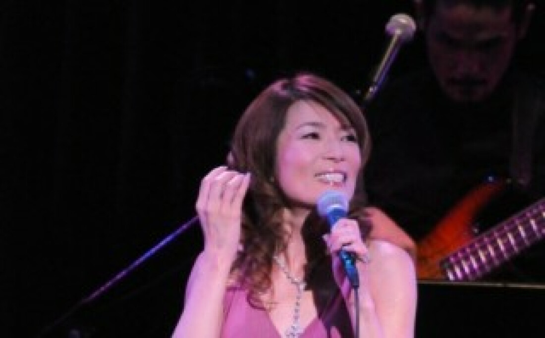 Cantora Márcia Nishiye fará show em Mogi no domingo
