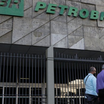 Petrobras reajusta gasolina e gás de cozinha a partir de amanhã