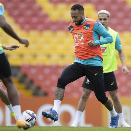 Eliminatórias: Tite escala Arana para duelo Brasil x Venezuela