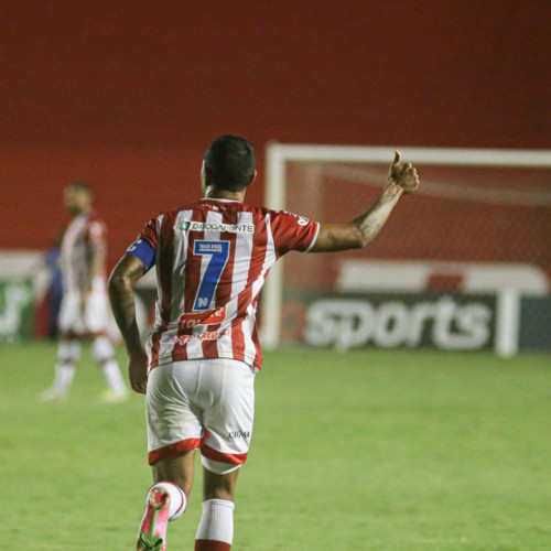 Série B: Náutico supera Goiás por 3 a 2