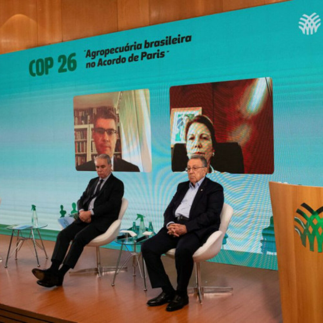 CNA entrega ao governo propostas da agropecuária para COP26