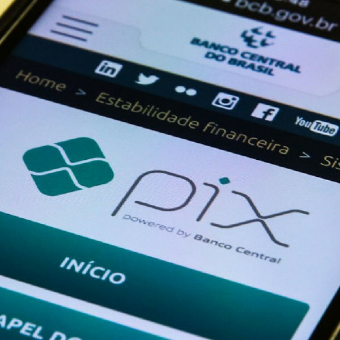 Operações do Pix à noite terão limite de R$ 1 mil a partir de hoje
