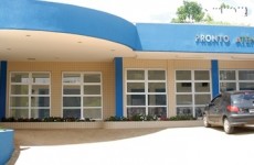 Família diz que idosa morreu por falta de especialista e vaga