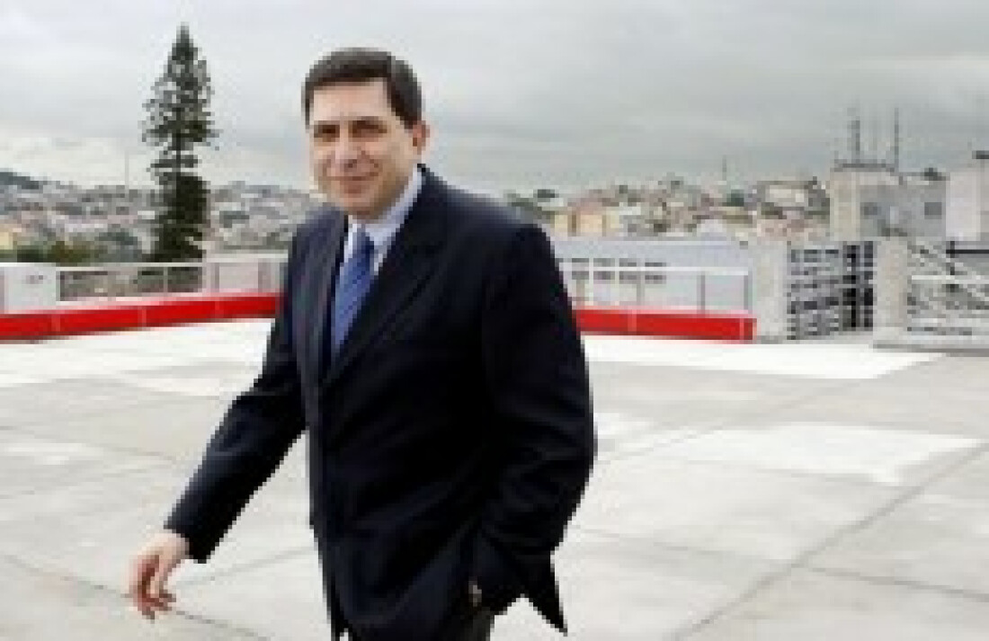 Presidente do Bradesco é acusado de cometer crimes