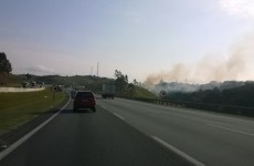 Incêndio perto de rodovia: