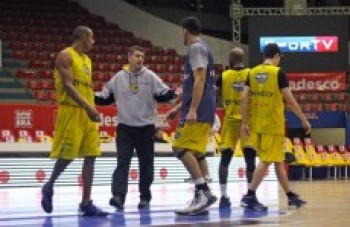 Sem tempo para treinar, Mogi se empenha na parte física