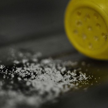 Redução de sódio nos alimentos pode prevenir 2,6 mil mortes em 20 anos