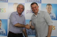 Doutor Luis Camargo e bispo Natalino querem renovar Arujá