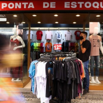 Desemprego cai para 13,7%, revela pesquisa do Ipea