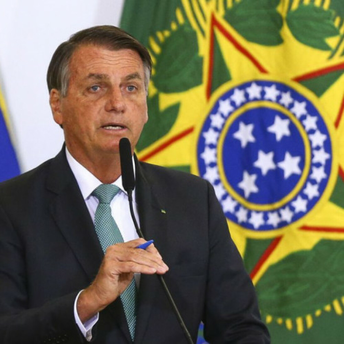 Presidente Bolsonaro testa negativo para a covid-19