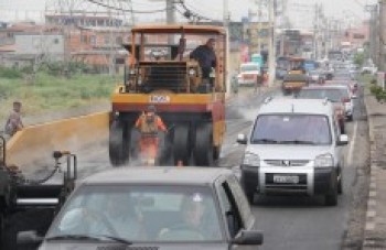 DER insiste em prejudicar motoristas com interdições
