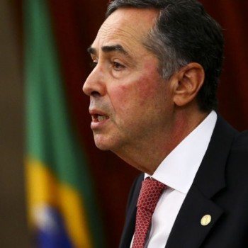 Barroso elogia proposta de reforma eleitoral aprovada pelo Congresso