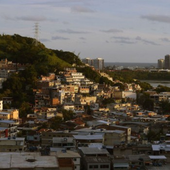 Polícia prende no Rio 12 pessoas envolvidas com milícias