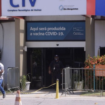 OMS escolhe Fiocruz para produção de vacinas contra covid-19