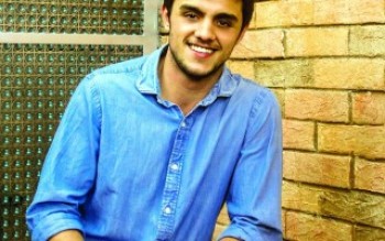 Felipe Simas se prepara para novela das sete