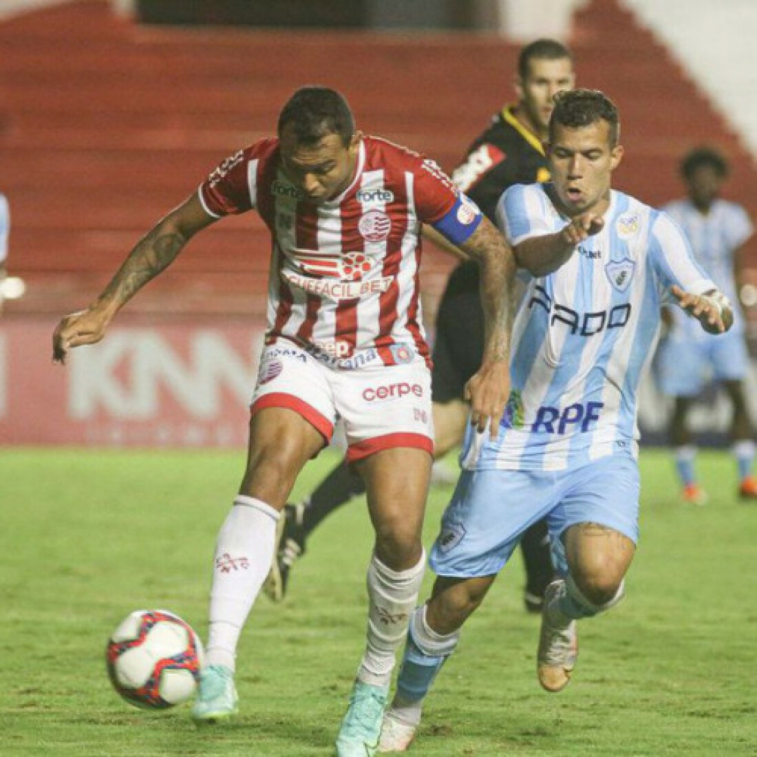 Londrina bate Náutico e se aproxima da fuga do Z4 da Série B