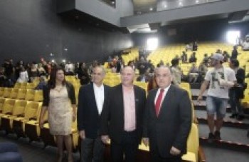 Teatro Municipal de Poá é aberto oficialmente ao público regional