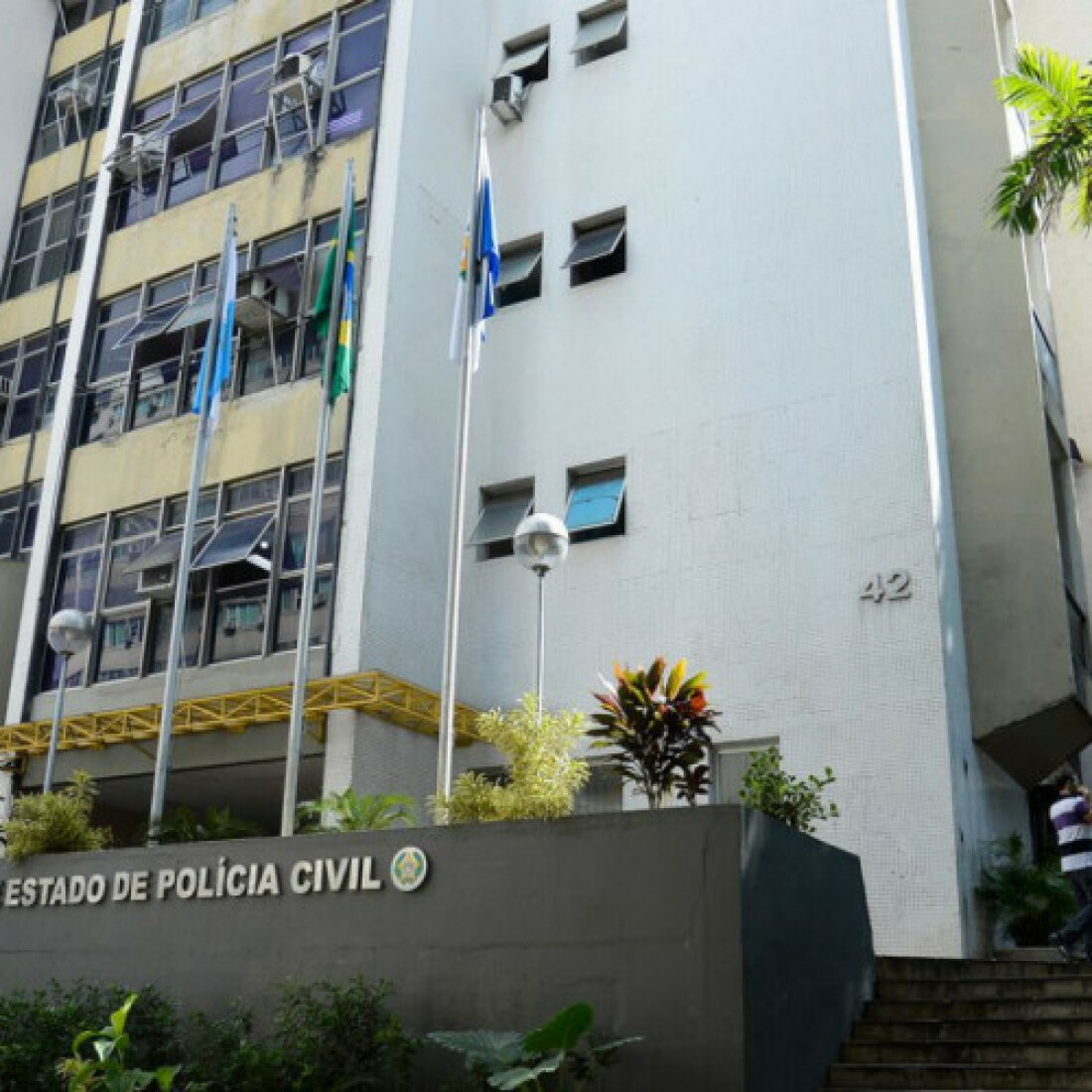 Policia Civil do Rio recebe novos equipamentos de análise científica 