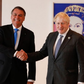 Presidente Bolsonaro se reúne com primeiro-ministro britânico nos EUA