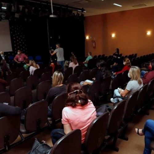 Professores da rede municipal participam de formação