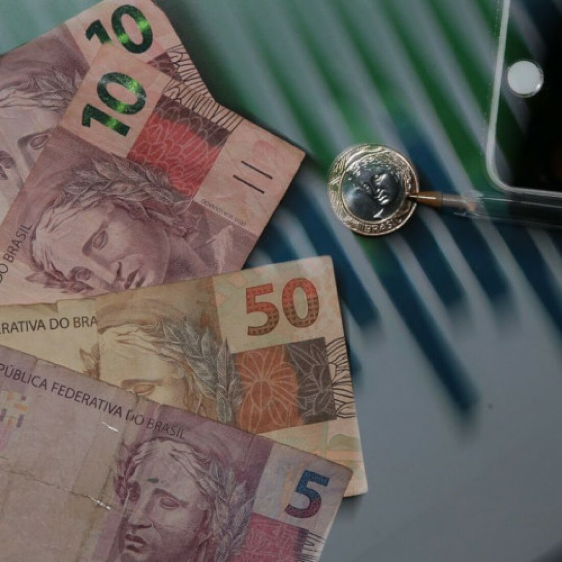 Começam a valer hoje novas alíquotas do IOF