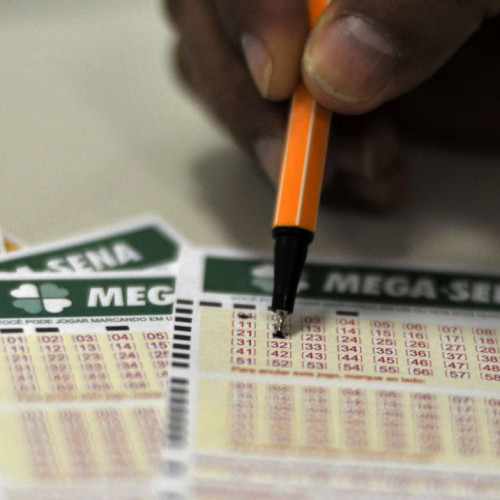 Dois apostadores dividem prêmio da Mega-Sena