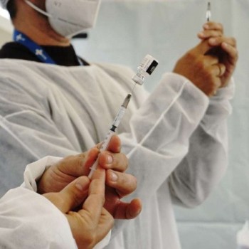 Mais de 10 mil doses são aplicadas durante a semana