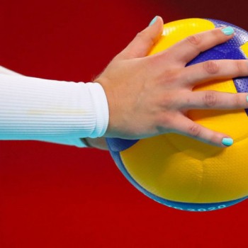 Brasil vence Argentina no Sul-Americano de vôlei feminino