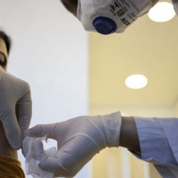 Covid-19: ministério registra 34,4 mil casos e 643 mortes em 24 horas