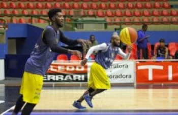 Mogi treina para se manter invicto