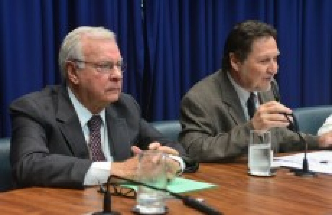 Corregedor e delegados são ouvidos na CPI da Merenda