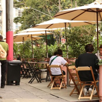 São Paulo reduz ICMS para bares e restaurantes