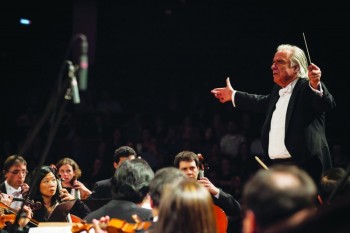 Teatro de Poá receberá João Carlos Martins e a Bachiana