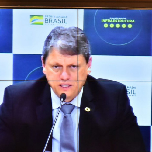 Ministro diz que vinculação de receitas limita investimentos públicos