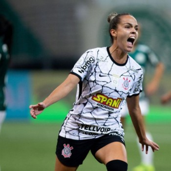 Corinthians sai na frente do Palmeiras na final do Brasileiro Feminino