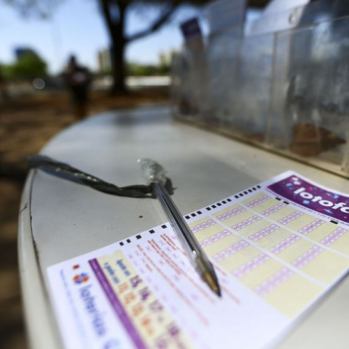 57 apostas de 15 estados e do DF ganham a Lotofácil da Independência