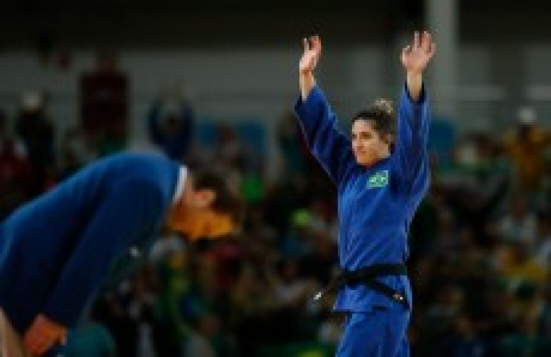 Mayra Aguiar conquista a 1ª medalha de bronze