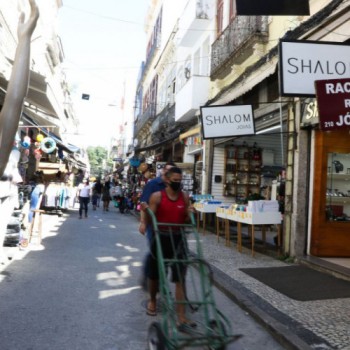 Estado do Rio tem queda nos óbitos e internações por SRAG