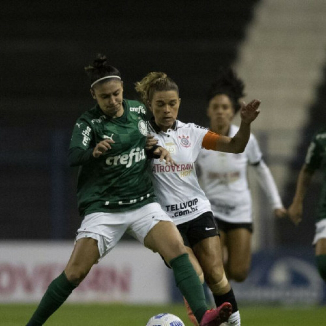 No Allianz, Palmeiras e Corinthians abrem final do Brasileiro Feminino