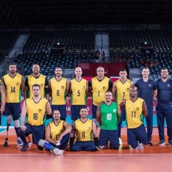 Suzanenses retornam de jogos com experiências e medalha