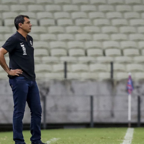 Santos anuncia a contratação do técnico Fábio Carille