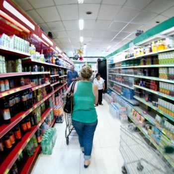 Dieese: cesta básica sobe em 13 das 17 capitais pesquisadas