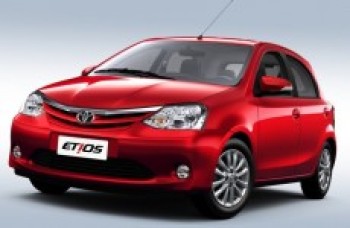 Etios 2017 e Corolla GLI agradam ao público PcD
