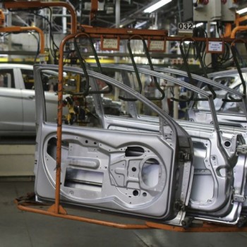 Produção de veículos cresce 0,3% em agosto