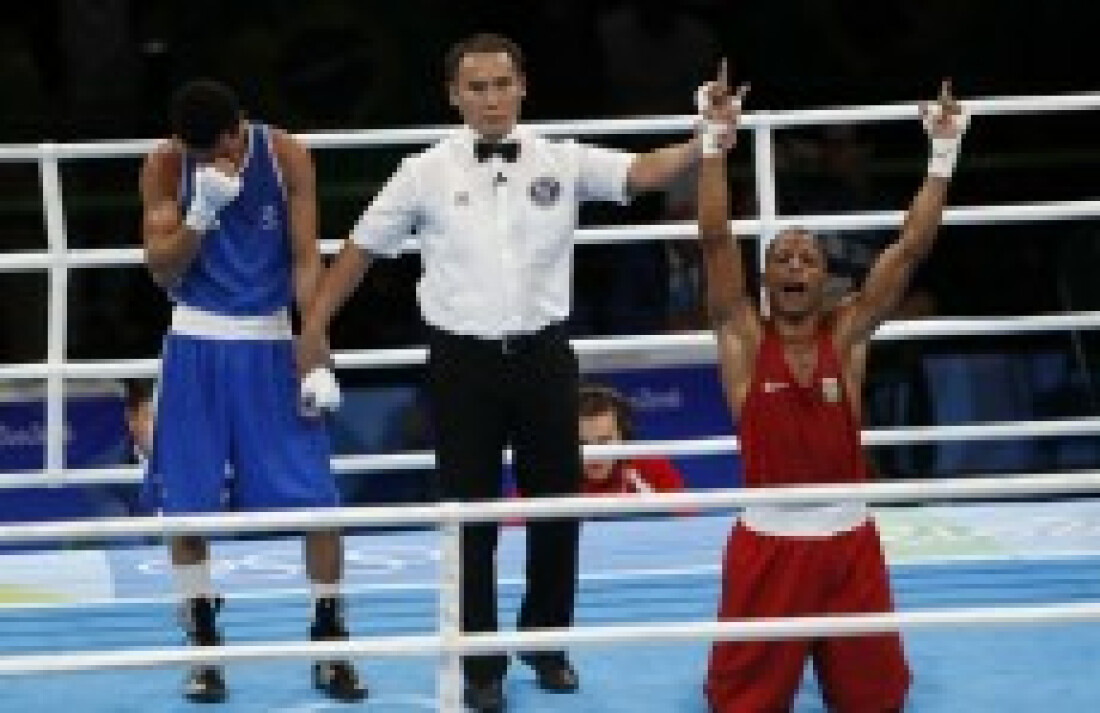 Robson Conceição conquista a 1ª medalha de ouro do boxe
