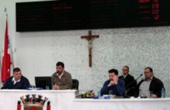 Câmara vota projeto de lei para os táxis