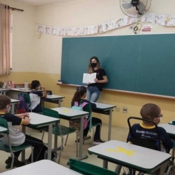 Escolas e creches poderão atender até 100% a partir de quarta-feira