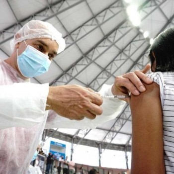 Segunda dose da vacina contra Covid-19 chega a 79 mil pessoas